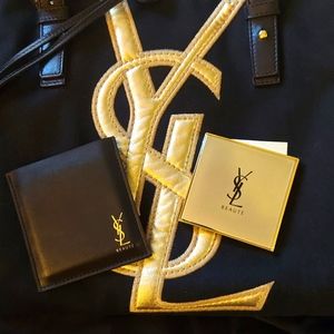 NWT YSL Mirror with case AND 🤩DUST BAG!!!